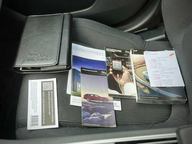 Jaguar xf 2.0d portfolio; pt-187-t - afbeelding 8 van  16