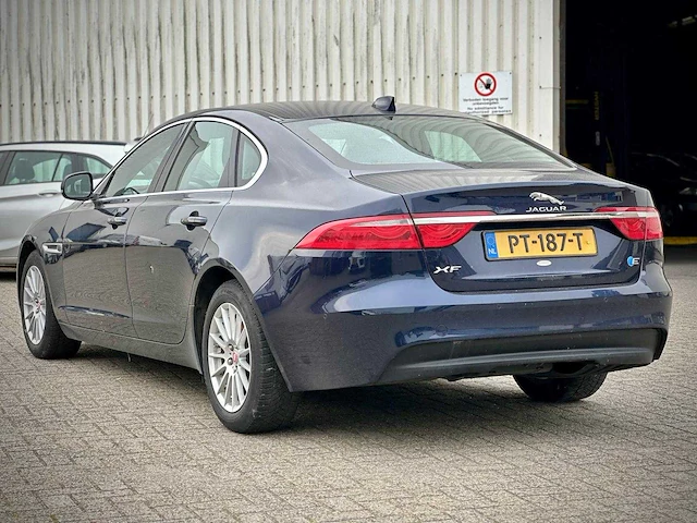 Jaguar xf 2.0d portfolio; pt-187-t - afbeelding 11 van  16
