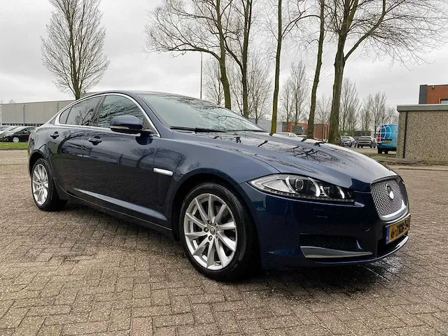 Jaguar xf 2.2d premium business edition automaat, 6-zrb-54 - afbeelding 1 van  20