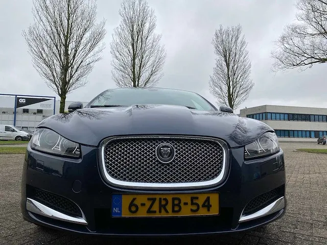 Jaguar xf 2.2d premium business edition automaat, 6-zrb-54 - afbeelding 15 van  20