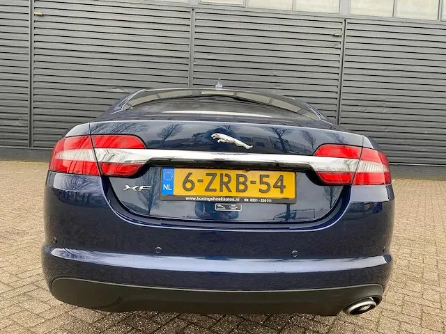 Jaguar xf 2.2d premium business edition automaat, 6-zrb-54 - afbeelding 16 van  20
