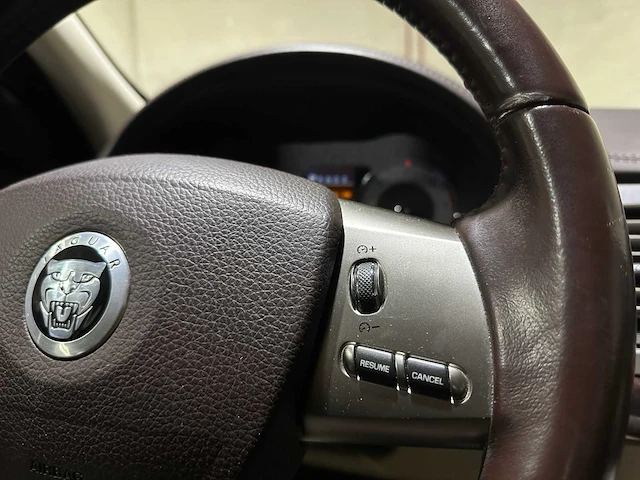 Jaguar xf 2.7d v6 luxury 207pk 2008, 69-hxg-3 youngtimer - afbeelding 15 van  42