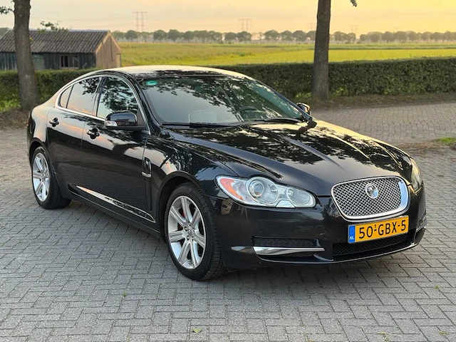 Jaguar xf 2.7d v6 premium luxury origineel nederlands nap 50-gbx-5 - afbeelding 15 van  17