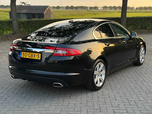 Jaguar xf 2.7d v6 premium luxury origineel nederlands nap 50-gbx-5 - afbeelding 13 van  17