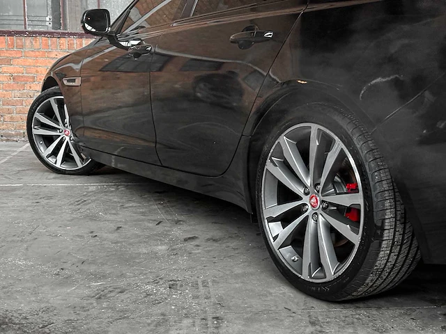 Jaguar xf 3.0 v6 s sc aws dohc 24v 340pk 2016 - afbeelding 17 van  46