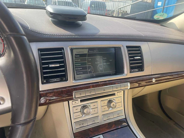Jaguar xf 3.0d v6 premium luxury 2011 | zj-470-t - afbeelding 2 van  11