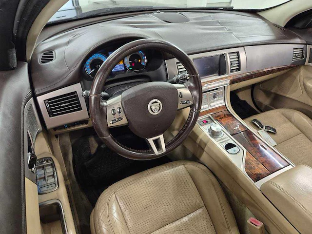 Jaguar xf 3.0d v6 premium luxury; np-674-t - afbeelding 3 van  18