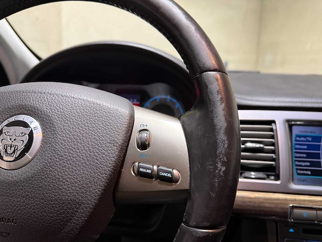 Jaguar xf 4.2 sv8 supercharged v8 416pk 2008, x-627-sx youngtimer - afbeelding 16 van  44