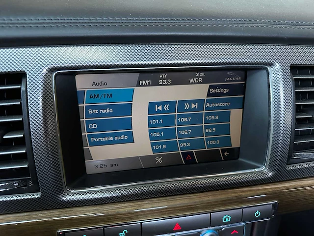 Jaguar xf r 5.0 v8 supercharged 510pk 2011 - afbeelding 26 van  48