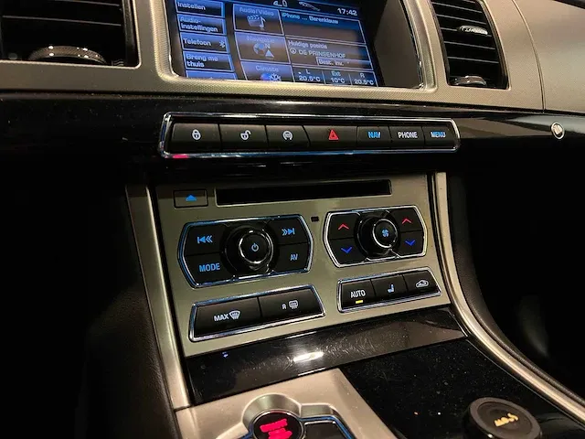 Jaguar xf s 3.0 v6 d premium business edition 8-traps 275pk 2013, x-791-rl - afbeelding 57 van  94