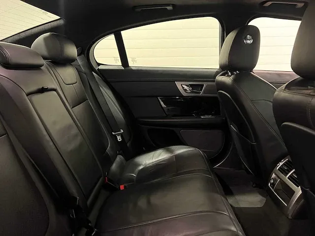 Jaguar xf s 3.0 v6 d premium business edition 8-traps 275pk 2013, x-791-rl - afbeelding 73 van  94