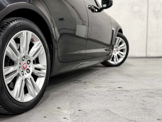 Jaguar xf s 3.0 v6 d premium business edition 8-traps (origineel-nl) 275pk 2013, 5-kgp-34 - afbeelding 17 van  89
