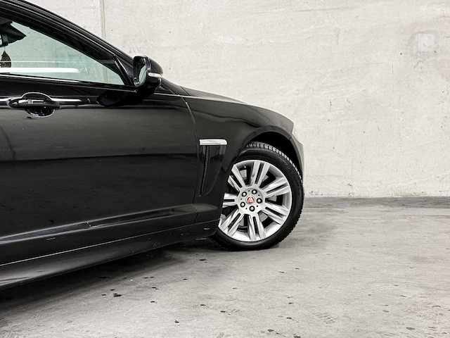 Jaguar xf s 3.0 v6 d premium business edition 8-traps (origineel-nl) 275pk 2013, 5-kgp-34 - afbeelding 18 van  89