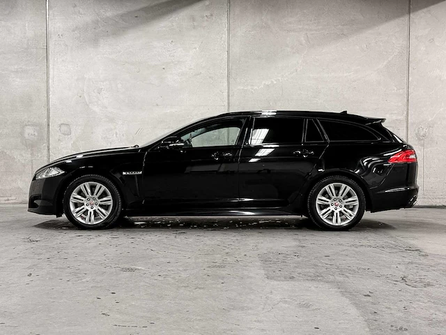 Jaguar xf s 3.0 v6 d premium business edition 8-traps (origineel-nl) 275pk 2013, 5-kgp-34 - afbeelding 31 van  89