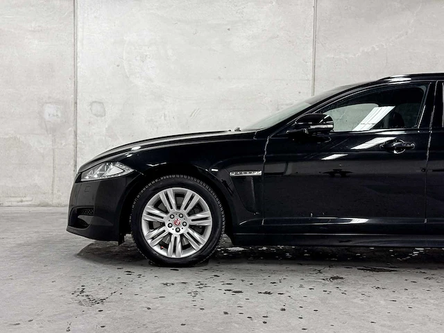Jaguar xf s 3.0 v6 d premium business edition 8-traps (origineel-nl) 275pk 2013, 5-kgp-34 - afbeelding 32 van  89