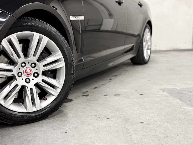 Jaguar xf s 3.0 v6 d premium business edition 8-traps (origineel-nl) 275pk 2013, 5-kgp-34 - afbeelding 45 van  89