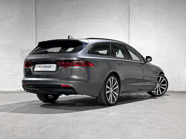 Jaguar xf sportbrake 2.0d portfolio 179pk 2017 (origineel-nl), pz-465-j - afbeelding 44 van  44