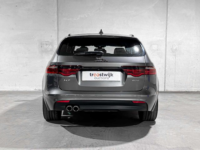 Jaguar xf sportbrake 2.0d portfolio 179pk 2017 (origineel-nl), pz-465-j - afbeelding 2 van  45