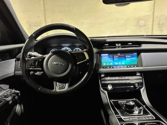 Jaguar xf sportbrake 2.0d portfolio 179pk 2017 (origineel-nl), pz-465-j - afbeelding 8 van  45
