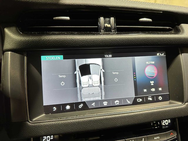 Jaguar xf sportbrake 2.0d portfolio 179pk 2017 (origineel-nl), pz-465-j - afbeelding 22 van  45