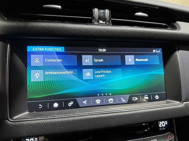 Jaguar xf sportbrake 2.0d portfolio 179pk 2017 (origineel-nl), pz-465-j - afbeelding 25 van  45