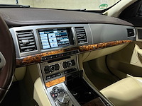 Jaguar xf sportbrake 3.0d v6 s 275pk 2014, h-699-xt - afbeelding 22 van  46