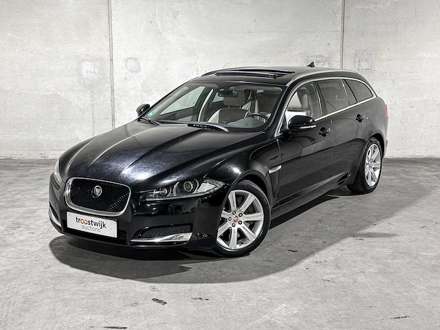 Jaguar xf sportbrake 3.0d v6 s 275pk 2014, h-699-xt - afbeelding 23 van  46