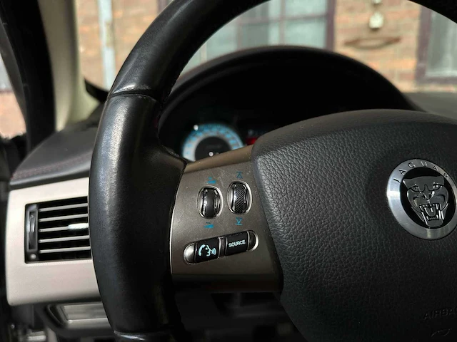 Jaguar xf sv8 4.2 supercharged 416pk 2008 (origineel-nl), 31-zl-gr youngtimer - afbeelding 9 van  45
