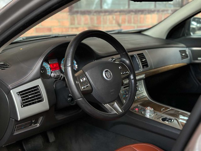 Jaguar xf sv8 4.2 supercharged 416pk 2008 (origineel-nl), 31-zl-gr youngtimer - afbeelding 6 van  45
