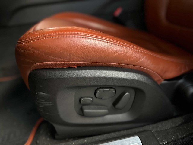 Jaguar xf sv8 4.2 supercharged 416pk 2008 (origineel-nl), 31-zl-gr youngtimer - afbeelding 21 van  45