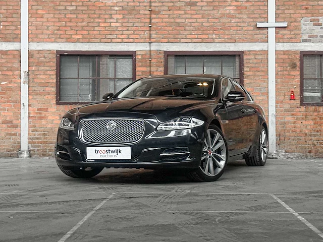 Jaguar xj 2.0 premium luxury 240pk 2013 (origineel-nl) - afbeelding 1 van  43