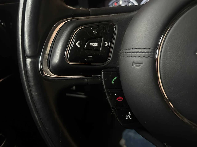 Jaguar xj 2.0 premium luxury 240pk 2013 (origineel-nl) - afbeelding 15 van  43