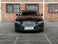 Jaguar xj 2.0 premium luxury 240pk 2013 (origineel-nl) - afbeelding 34 van  43