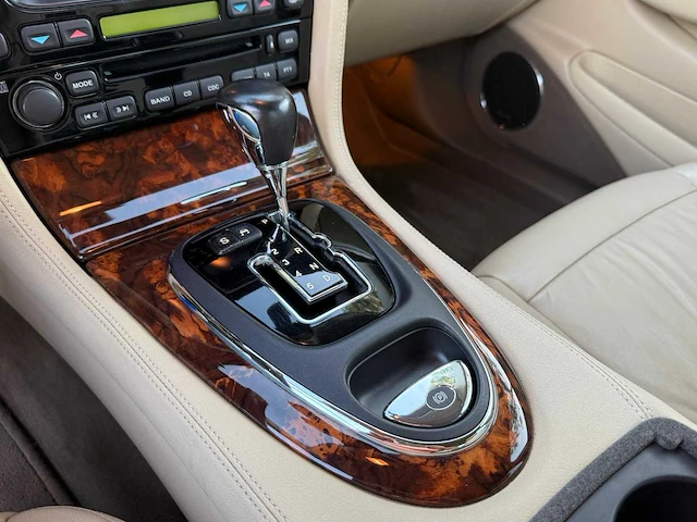Jaguar xj 2.7d v6 portfolio , rt-645-n - afbeelding 5 van  25