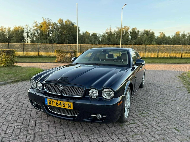 Jaguar xj 2.7d v6 portfolio , rt-645-n - afbeelding 13 van  25