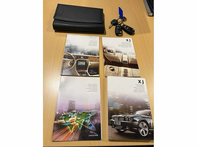Jaguar xj 2.7d v6 portfolio , rt-645-n - afbeelding 18 van  25
