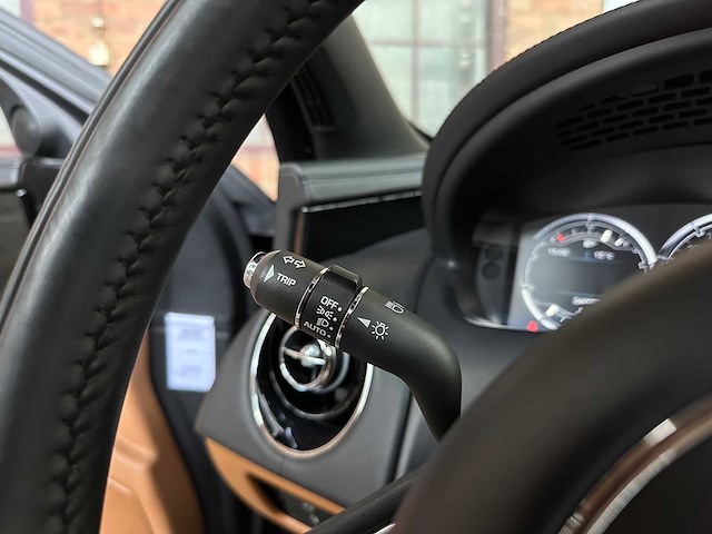 Jaguar xj 3.0 v6d portfolio 275pk 2012 - afbeelding 11 van  40