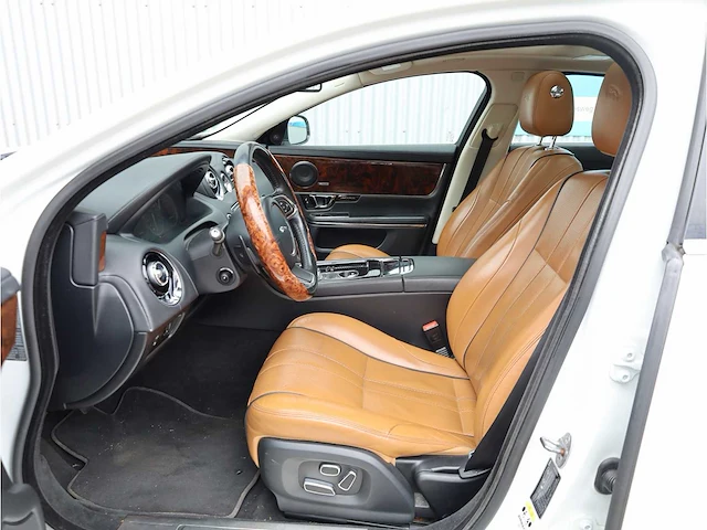 Jaguar xj 3.0l sc v6 2014 - afbeelding 4 van  28