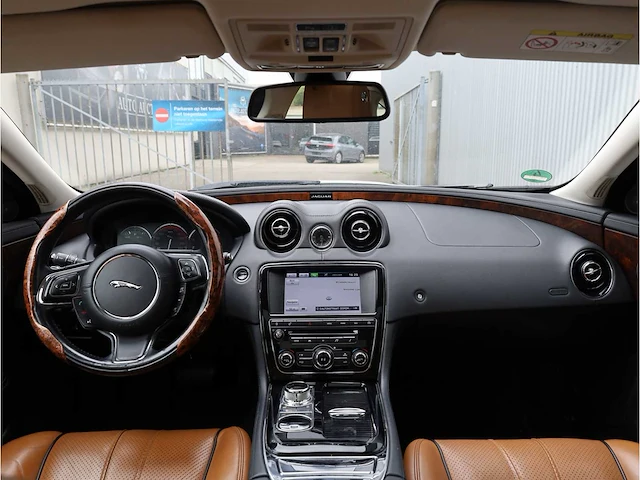 Jaguar xj 3.0l sc v6 2014 - afbeelding 13 van  28