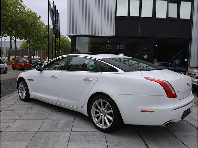 Jaguar xj 3.0l sc v6 2014 - afbeelding 22 van  28