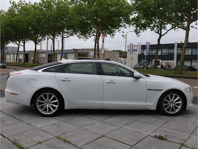 Jaguar xj 3.0l sc v6 2014 - afbeelding 25 van  28