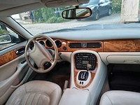 Jaguar xj 3.2 v8 executive automaat, 38-ff-rt - afbeelding 2 van  19