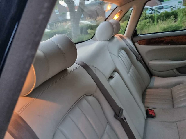 Jaguar xj 3.2 v8 executive automaat, 38-ff-rt - afbeelding 9 van  19