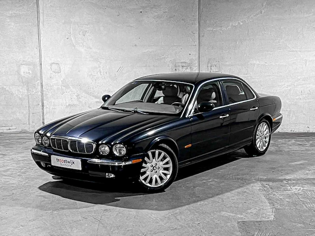 Jaguar xj 3.5 v8 258pk 2003, nl-kenteken - afbeelding 23 van  48