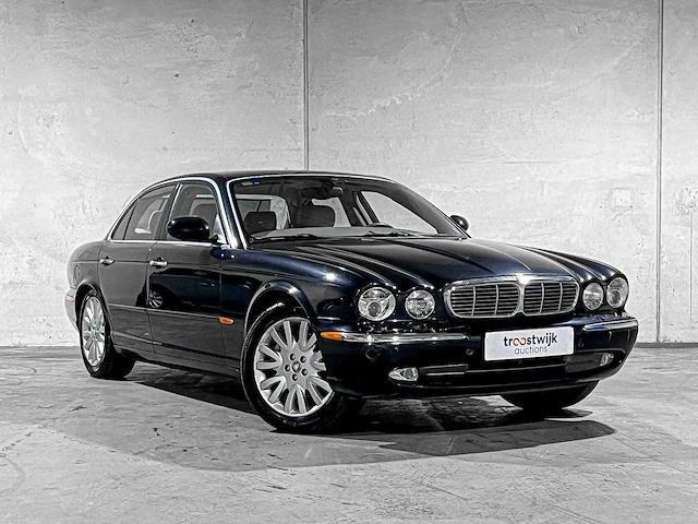 Jaguar xj 3.5 v8 258pk 2003, nl-kenteken - afbeelding 45 van  48