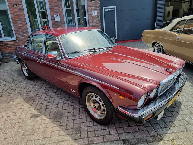 Jaguar xj 4.2, automaat, fl-84-vl - afbeelding 21 van  24