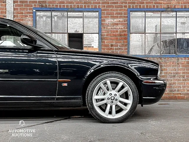 Jaguar xj 4.2 v8 super 396pk 2003, tx-524-x - afbeelding 4 van  45