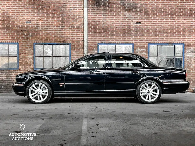 Jaguar xj 4.2 v8 super 396pk 2003, tx-524-x - afbeelding 16 van  45