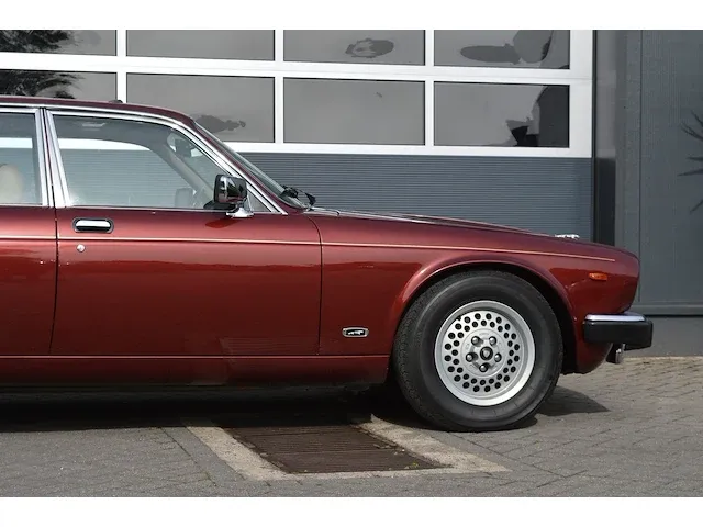 Jaguar xj 5.3 v12 | 89-tz-xd | 1986 | origineel 126.760km | - afbeelding 25 van  65