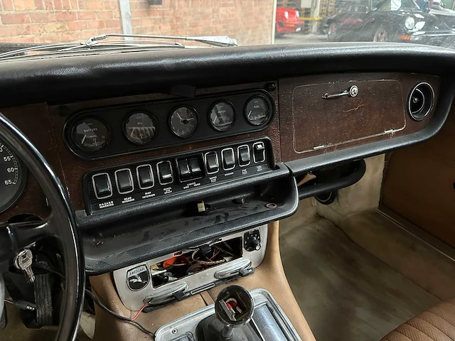 Jaguar xj type 1 2.8 142pk 1970 olditmer - afbeelding 19 van  30